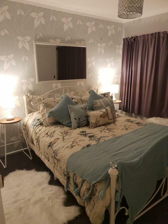 B, D & D Bed And Breakfast Taupo Exteriér fotografie