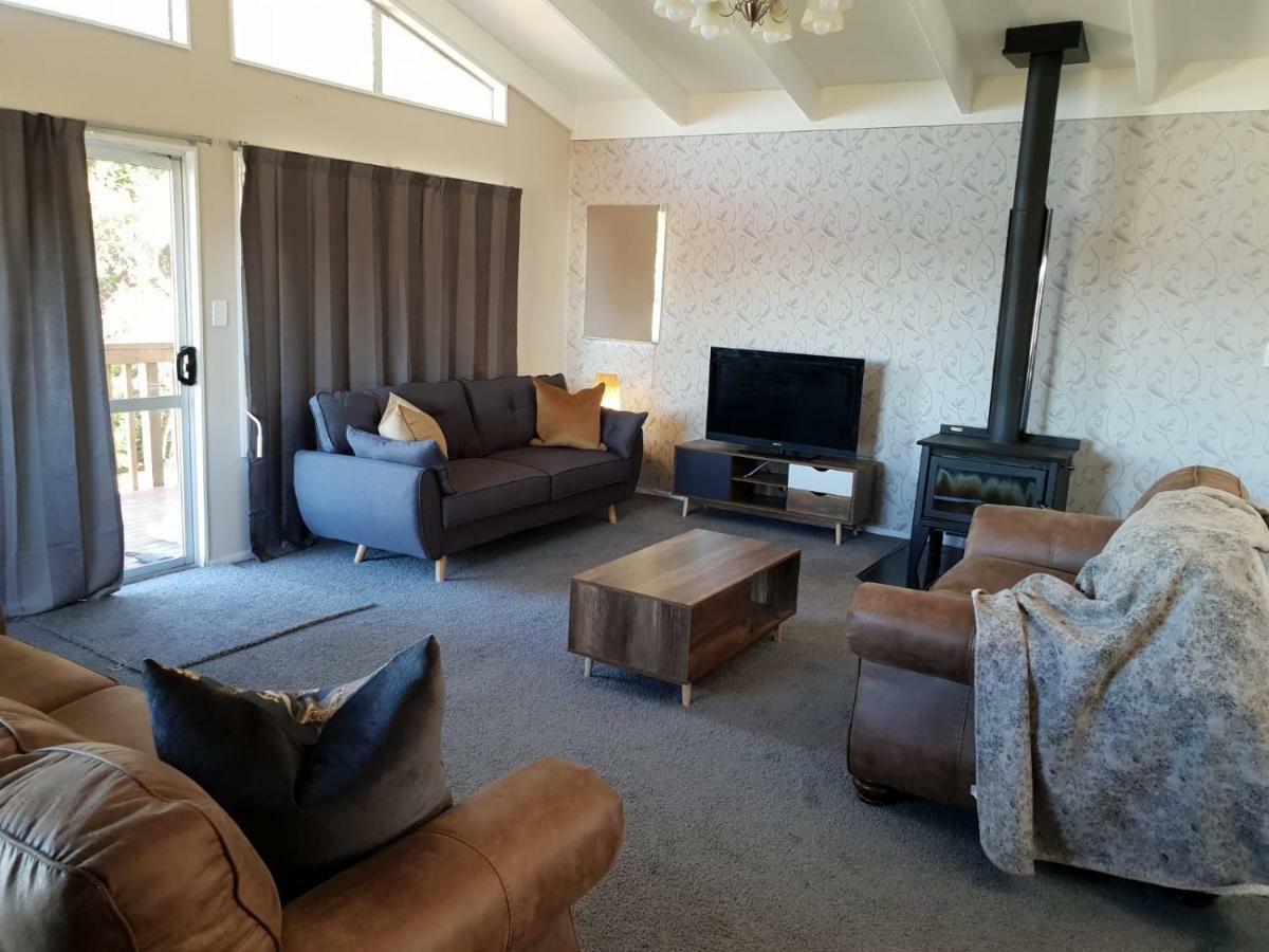 B, D & D Bed And Breakfast Taupo Exteriér fotografie